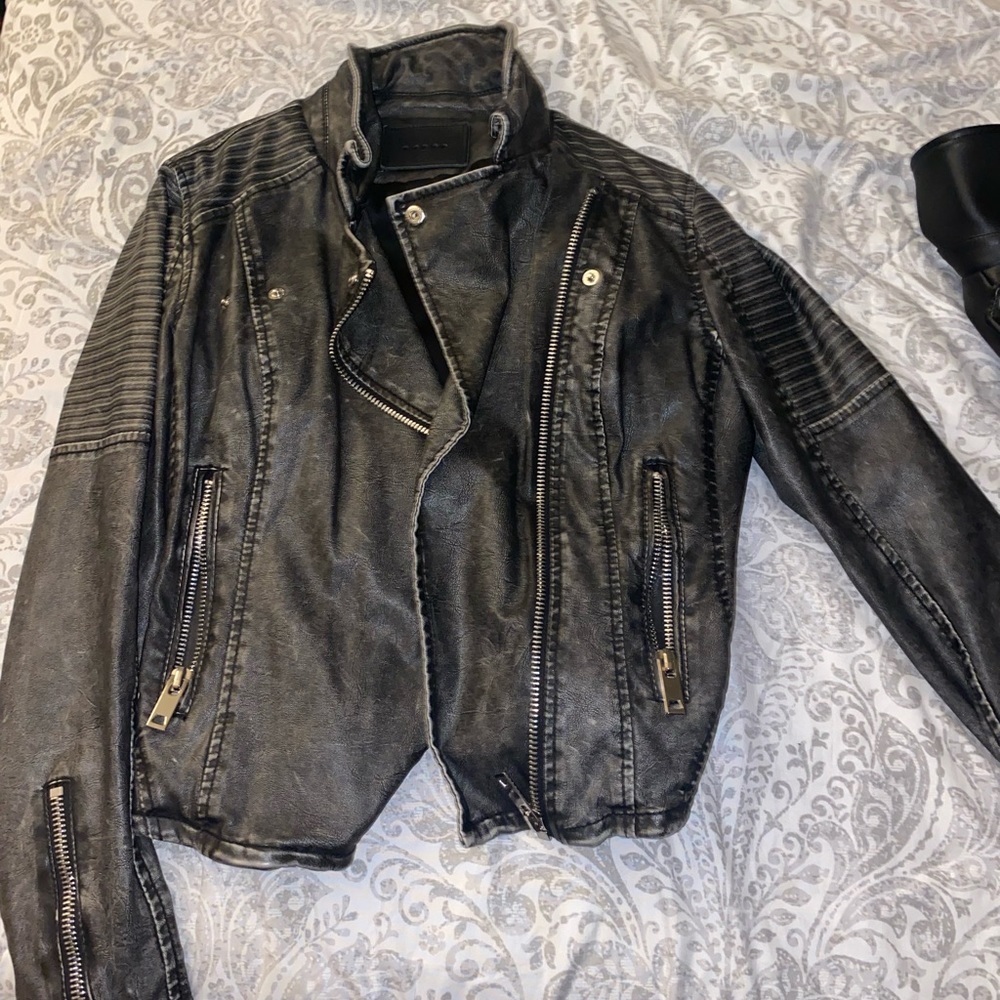 Grey/black leather jacket